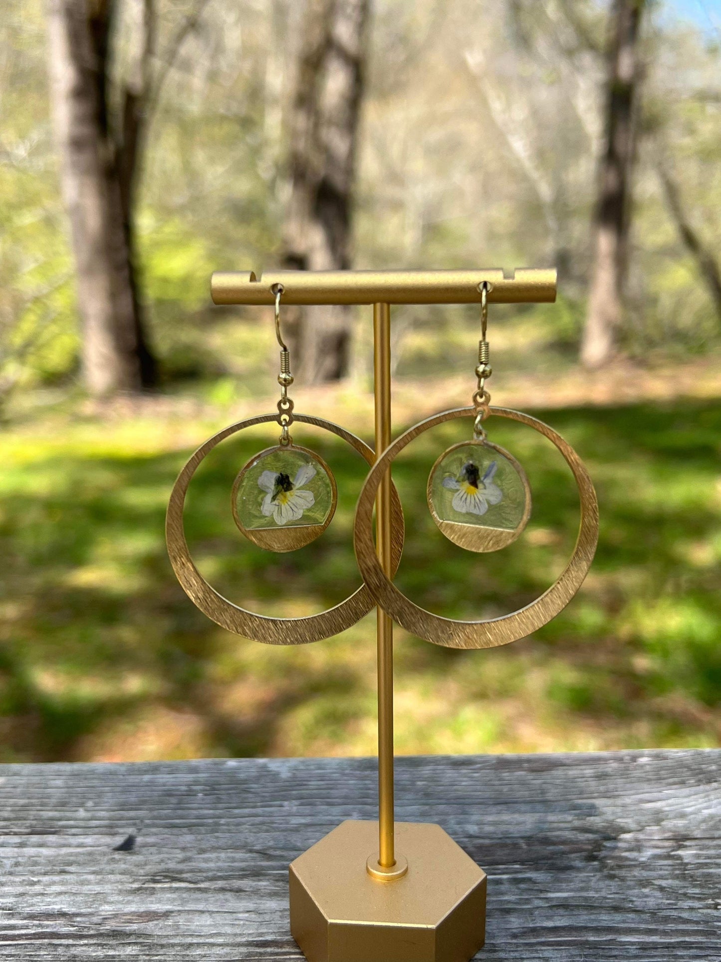 Field Pansy Hoops